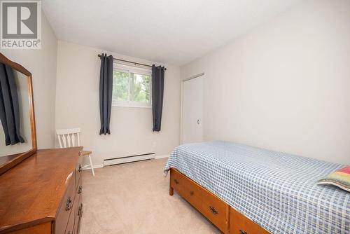 86 Pinewood Place, Deep River, ON - Indoor Photo Showing Bedroom