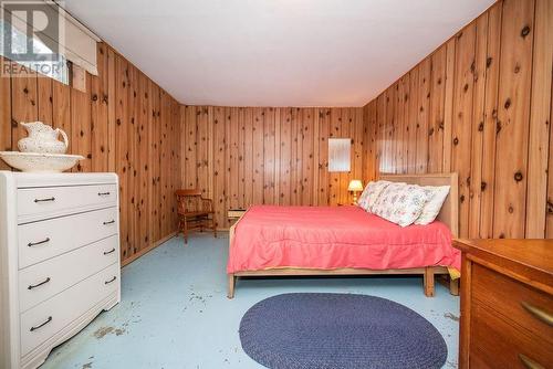 86 Pinewood Place, Deep River, ON - Indoor Photo Showing Bedroom