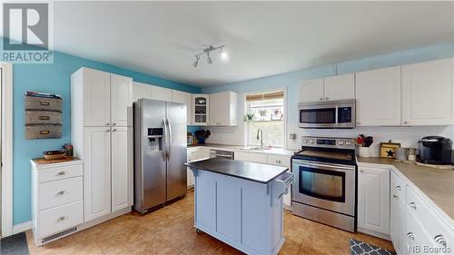 29 Highland Road, Grand Bay-Westfield, NB - Indoor Photo Showing Kitchen