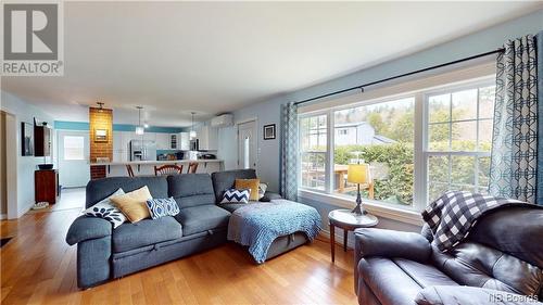 29 Highland Road, Grand Bay-Westfield, NB - Indoor Photo Showing Living Room