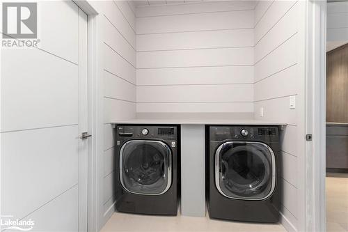 320 Stanley House Road, Seguin, ON - Indoor Photo Showing Laundry Room