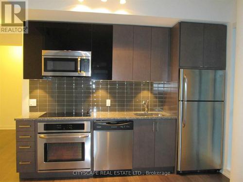 510 - 89 Dunfield Avenue W, Toronto, ON - Indoor Photo Showing Kitchen With Stainless Steel Kitchen With Upgraded Kitchen