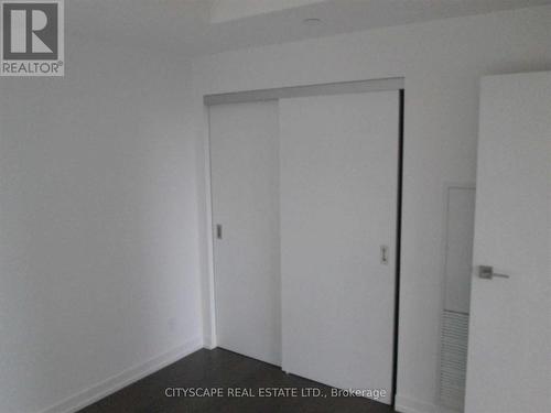 510 - 89 Dunfield Avenue W, Toronto, ON - Indoor Photo Showing Other Room