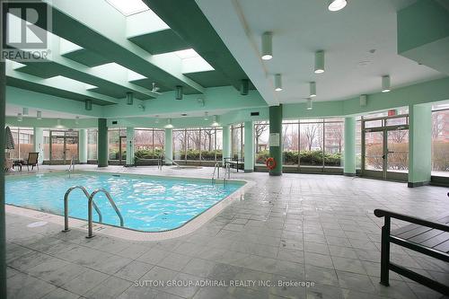 313 - 7 Townsgate Drive, Vaughan, ON - Indoor Photo Showing Other Room With In Ground Pool