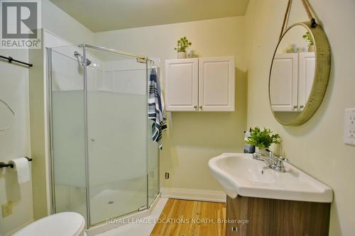 1 Oliver Crescent, Collingwood, ON - Indoor Photo Showing Bathroom