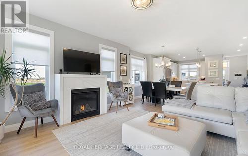 5 Sunridge Court, Cramahe, ON - Indoor Photo Showing Living Room With Fireplace