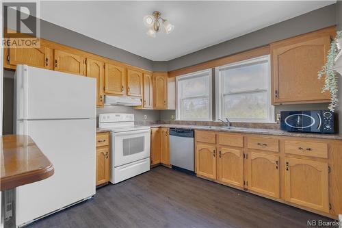 19 Hillsview Crescent, Rothesay, NB - Indoor Photo Showing Kitchen With Double Sink
