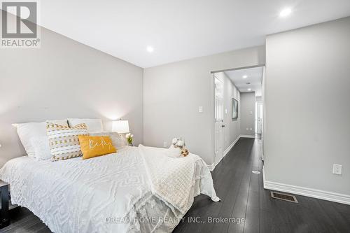 46 Roy Grove Way, Markham, ON - Indoor Photo Showing Bedroom
