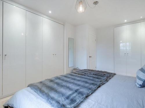 Master bedroom - 389 Rue Frobisher, Saint-Bruno-De-Montarville, QC - Indoor Photo Showing Bedroom