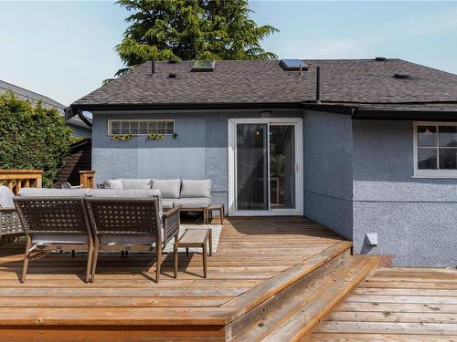81 Regina Ave, Saanich, BC - Outdoor With Deck Patio Veranda With Exterior