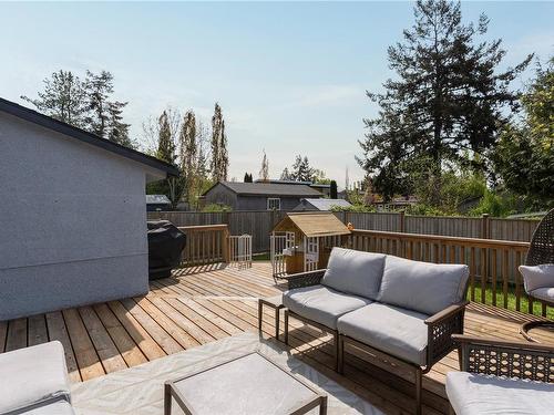 81 Regina Ave, Saanich, BC - Outdoor With Deck Patio Veranda With Exterior
