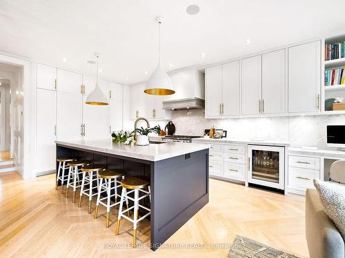 72 Chudleigh Ave, Toronto, ON - Indoor Photo Showing Kitchen With Upgraded Kitchen