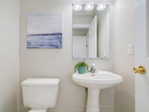 95-18 Clark Ave W, Vaughan, ON - Indoor Photo Showing Bathroom