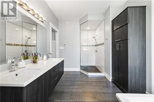 325 Pointe-A-Nicet, Grand-Barachois, NB - Indoor Photo Showing Bathroom