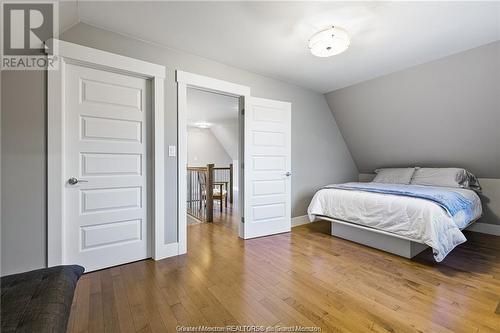 325 Pointe-A-Nicet, Grand-Barachois, NB - Indoor Photo Showing Bedroom