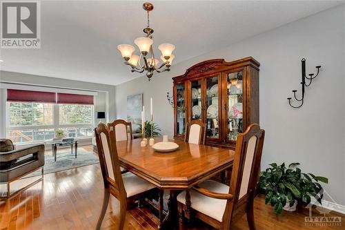 78 Hawktree Ridge, Ottawa, ON - Indoor Photo Showing Dining Room