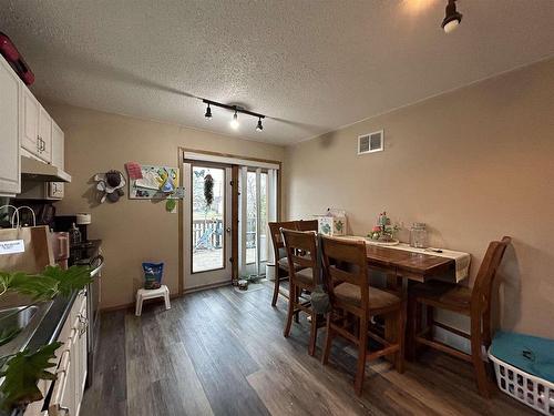 1200 Second Street E, Fort Frances, ON - Indoor Photo Showing Dining Room