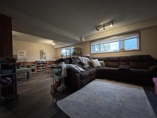 1200 Second Street E, Fort Frances, ON - Indoor Photo Showing Living Room