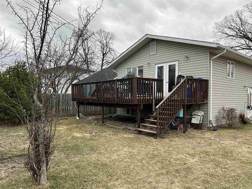 1200 Second Street E, Fort Frances, ON - Outdoor With Deck Patio Veranda