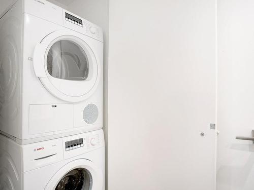 Laundry room - 1807-1390 Rue Du Fort, Montréal (Ville-Marie), QC - Indoor Photo Showing Laundry Room