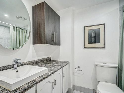 Ensuite bathroom - 104-4855 Boul. De Maisonneuve O., Westmount, QC - Indoor Photo Showing Bathroom