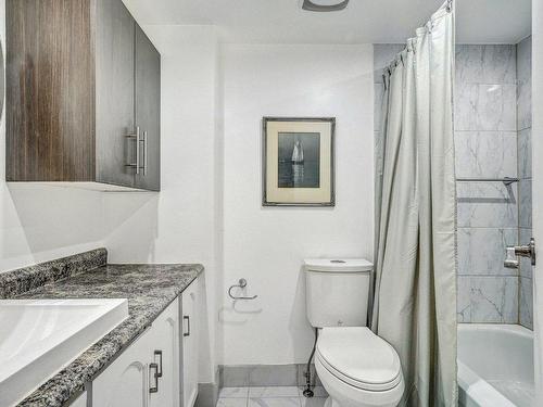 Ensuite bathroom - 104-4855 Boul. De Maisonneuve O., Westmount, QC - Indoor Photo Showing Bathroom