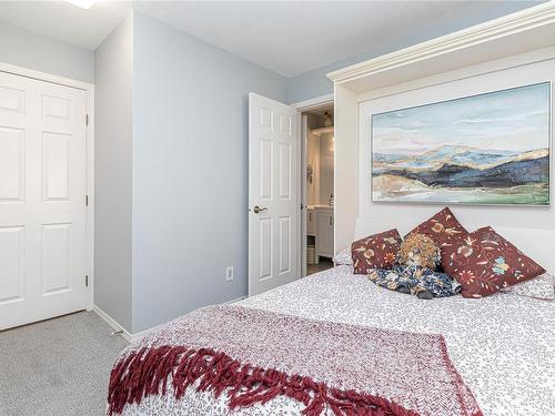 3446 Arbutus Dr South, Cobble Hill, BC - Indoor Photo Showing Bedroom