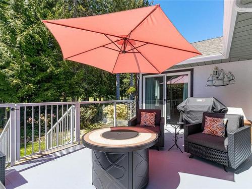 3446 Arbutus Dr South, Cobble Hill, BC - Outdoor With Deck Patio Veranda With Exterior
