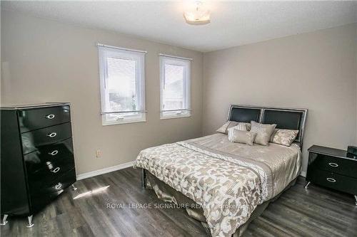 6517 Warbler Lane, Mississauga, ON - Indoor Photo Showing Bedroom