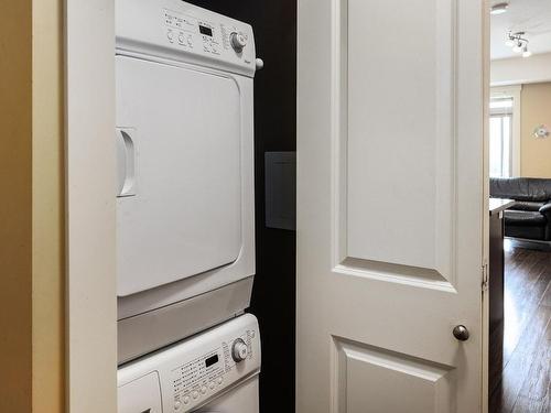 301-3533 Carrington Road, Westbank, BC - Indoor Photo Showing Laundry Room