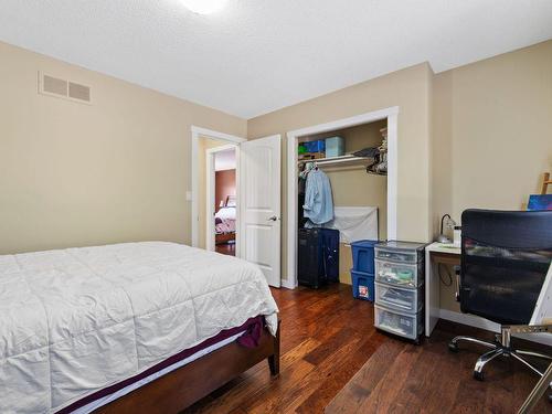 1125 Gregory Road, West Kelowna, BC - Indoor Photo Showing Bedroom
