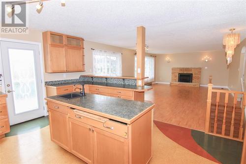 75 Sparks Avenue, Kitimat, BC - Indoor Photo Showing Kitchen