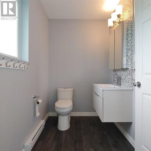 135 Baxter Avenue, Kitimat, BC - Indoor Photo Showing Bathroom