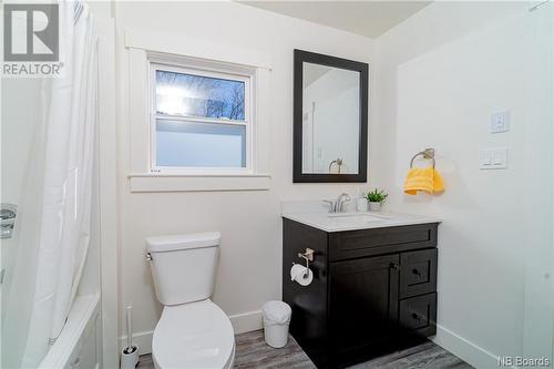 488 Canada Street, Marysville, NB - Indoor Photo Showing Bathroom