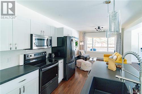 488 Canada Street, Marysville, NB - Indoor Photo Showing Kitchen With Upgraded Kitchen