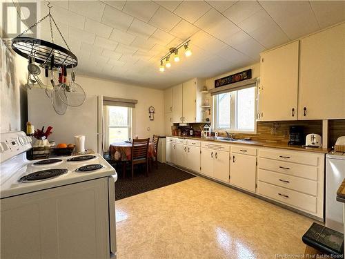 3413 Route 127, Bayside, NB - Indoor Photo Showing Kitchen