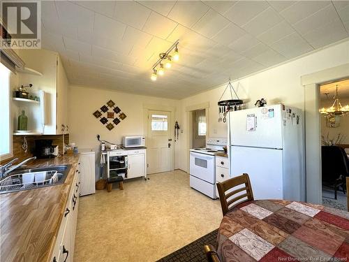 3413 Route 127, Bayside, NB - Indoor Photo Showing Kitchen With Double Sink