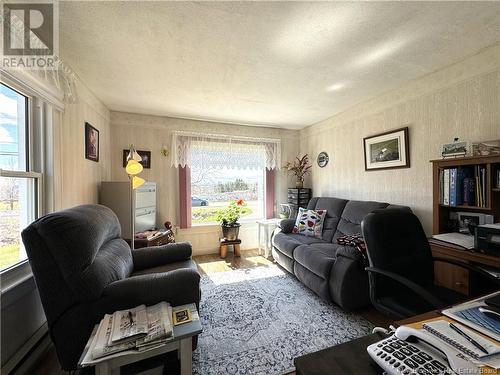 3413 Route 127, Bayside, NB - Indoor Photo Showing Living Room