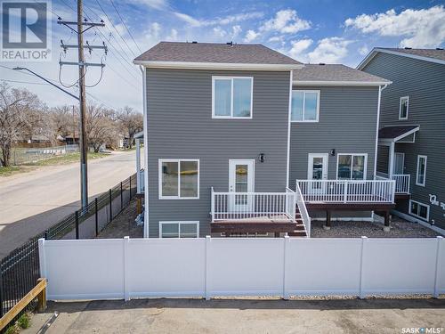 413 L Avenue S, Saskatoon, SK - Outdoor