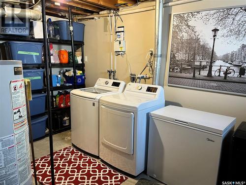 130 Main Street, Martensville, SK - Indoor Photo Showing Laundry Room