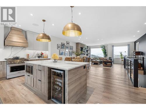 2838 Copper Ridge Drive, West Kelowna, BC - Indoor Photo Showing Kitchen With Upgraded Kitchen