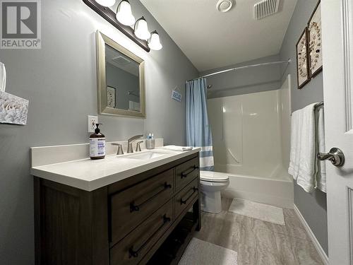 3832 Glen Canyon Drive Lot# Sl2, West Kelowna, BC - Indoor Photo Showing Bathroom