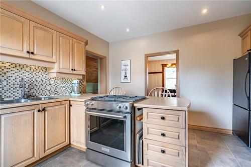 309 Carlisle Road, Carlisle, ON - Indoor Photo Showing Kitchen With Double Sink