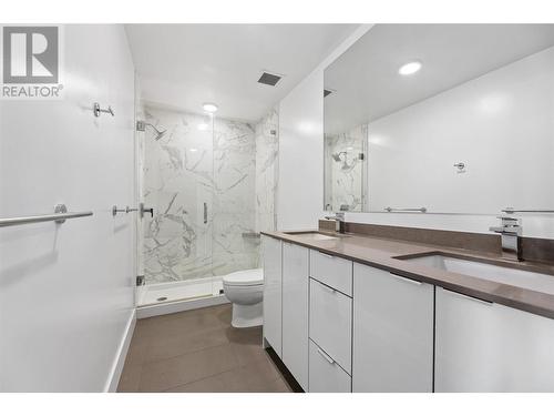 1232 Ellis Street Unit# 905, Kelowna, BC - Indoor Photo Showing Bathroom