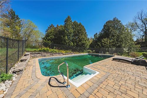 6 Iris Court, Carlisle, ON - Outdoor With In Ground Pool With Backyard