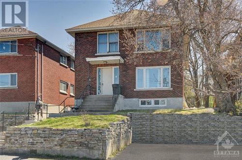 142 Young Street, Ottawa, ON - Outdoor