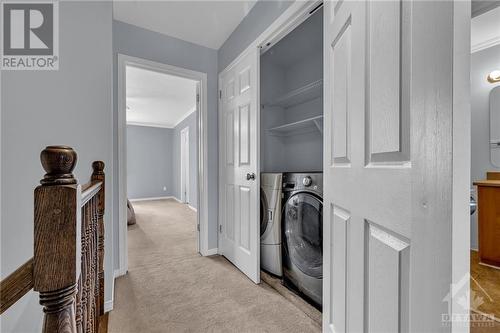 936 Schooner Crescent, Ottawa, ON - Indoor Photo Showing Laundry Room