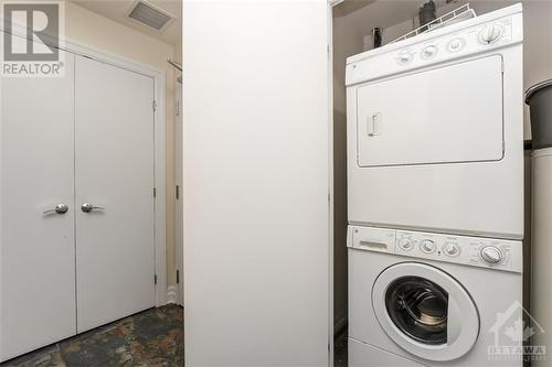 245 Kent Street Unit#505, Ottawa, ON - Indoor Photo Showing Laundry Room