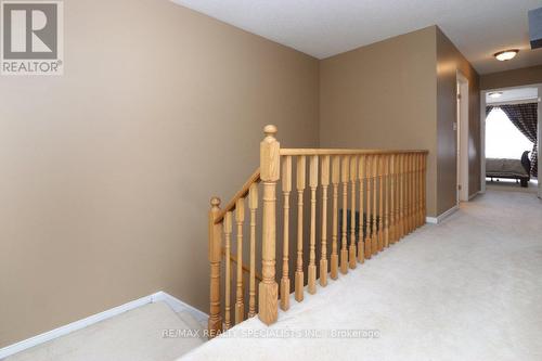 5817 Questman Hollow, Mississauga, ON - Indoor Photo Showing Other Room