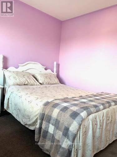 395 Classic Avenue, Welland, ON - Indoor Photo Showing Bedroom